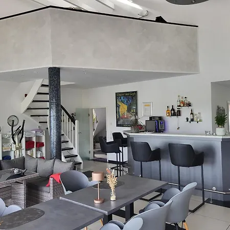 Wellness Ostfriesland 아파트 Ihlowerfehn